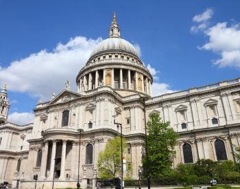 St. Paul's Cathedral.png__PID:c9e3c5c9-e0f5-4362-999a-da1fafbb22da